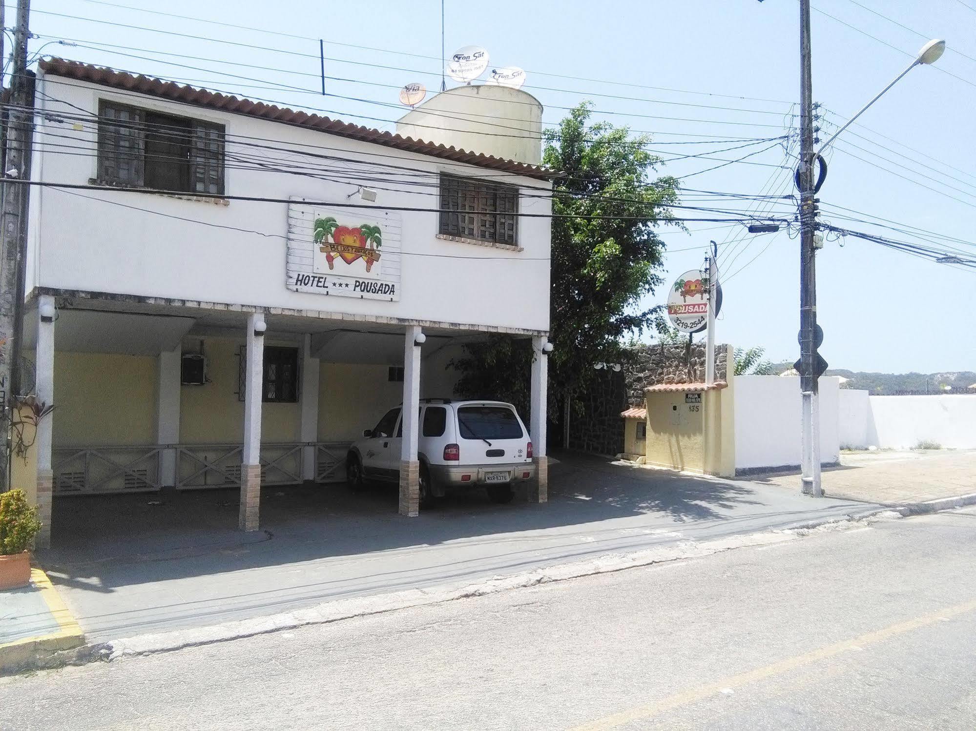 Inn Beijos Y Abracos